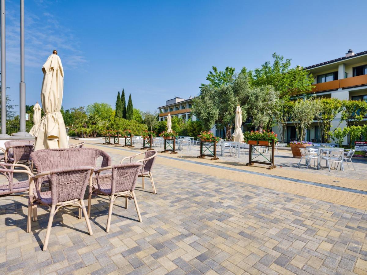 Parc Hotel Peschiera del Garda Esterno foto